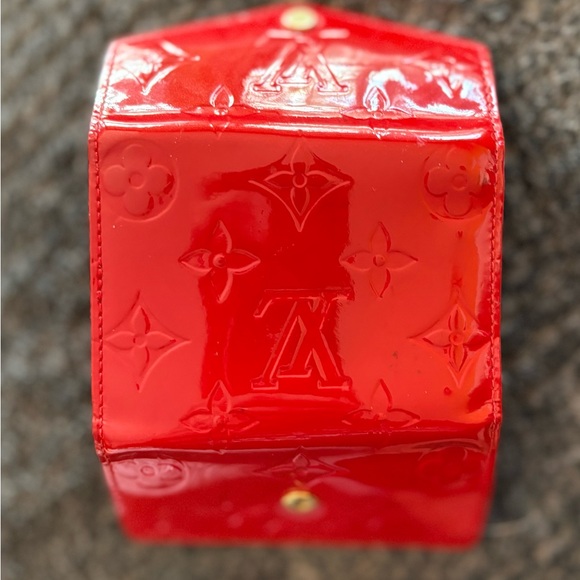 Louis Vuitton Multiclés 6 Key Holder in Monogram Vernis Patent Leather Full Set - Picture 6 of 10